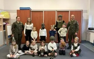 Wizyta żołnierzy w oddziałach przedszkolnych 3