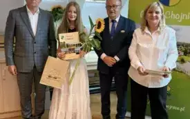 Wręczenie nagrody w&oacute;jta Emilii Narloch