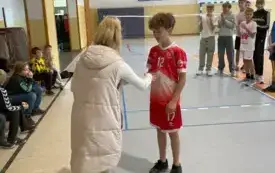 Wręczenie dyplom&oacute;w