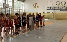 Powiatowe Zawody w Badmintonie