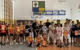 Powiatowe Zawody w Badmintonie