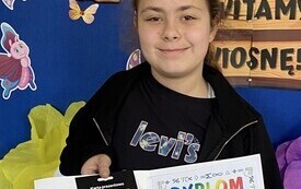 III miejsce w XIX Wojew&oacute;dzkim Konkursie Matematyczno‑Plastycznym - Maja Błach kl. V