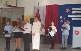 ŚWIĘTO SZKOŁY - Dzień Naszego Patrona - uroczysty apel