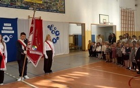 &nbsp; Uroczysty apel z okazji Dnia Edukacji Narodowej &nbsp;&nbsp;