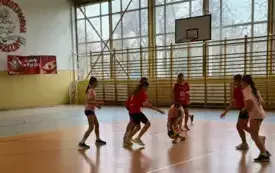 Drużyny biorące udział w turnieju
