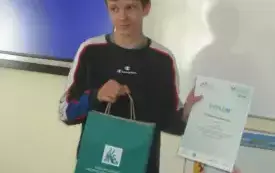 Konrad Szczepański z nagrodą