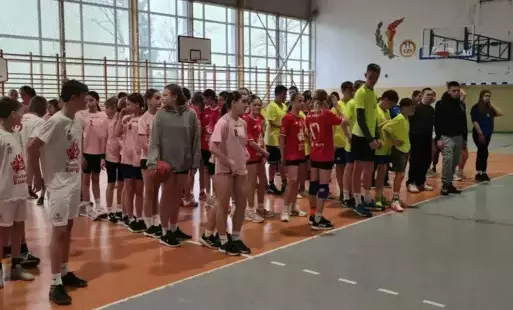Drużyny biorące udział w turnieju